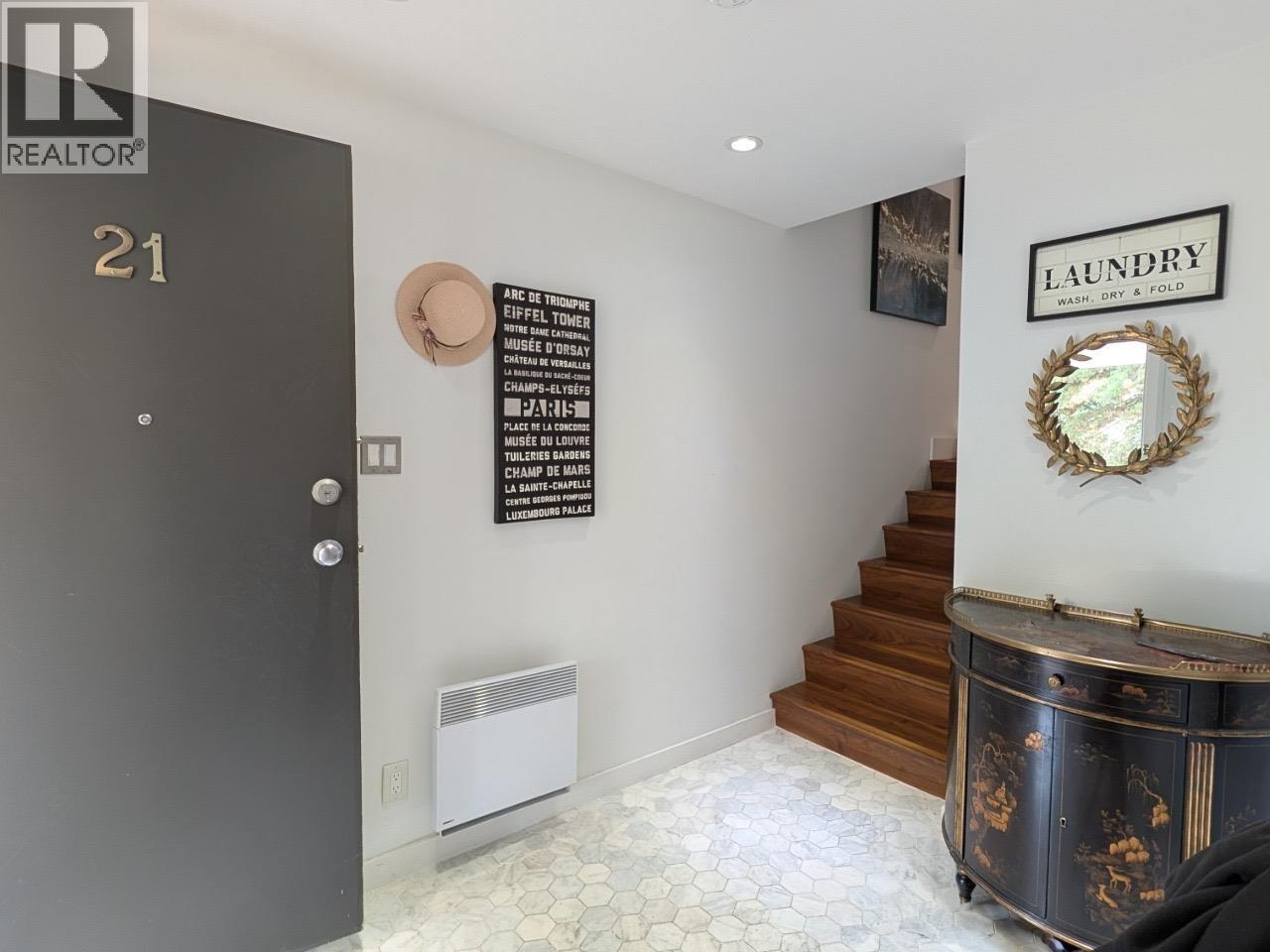 21 1201 Lamey's Mill Road, Vancouver, British Columbia  V6H 3S8 - Photo 3 - R3130711
