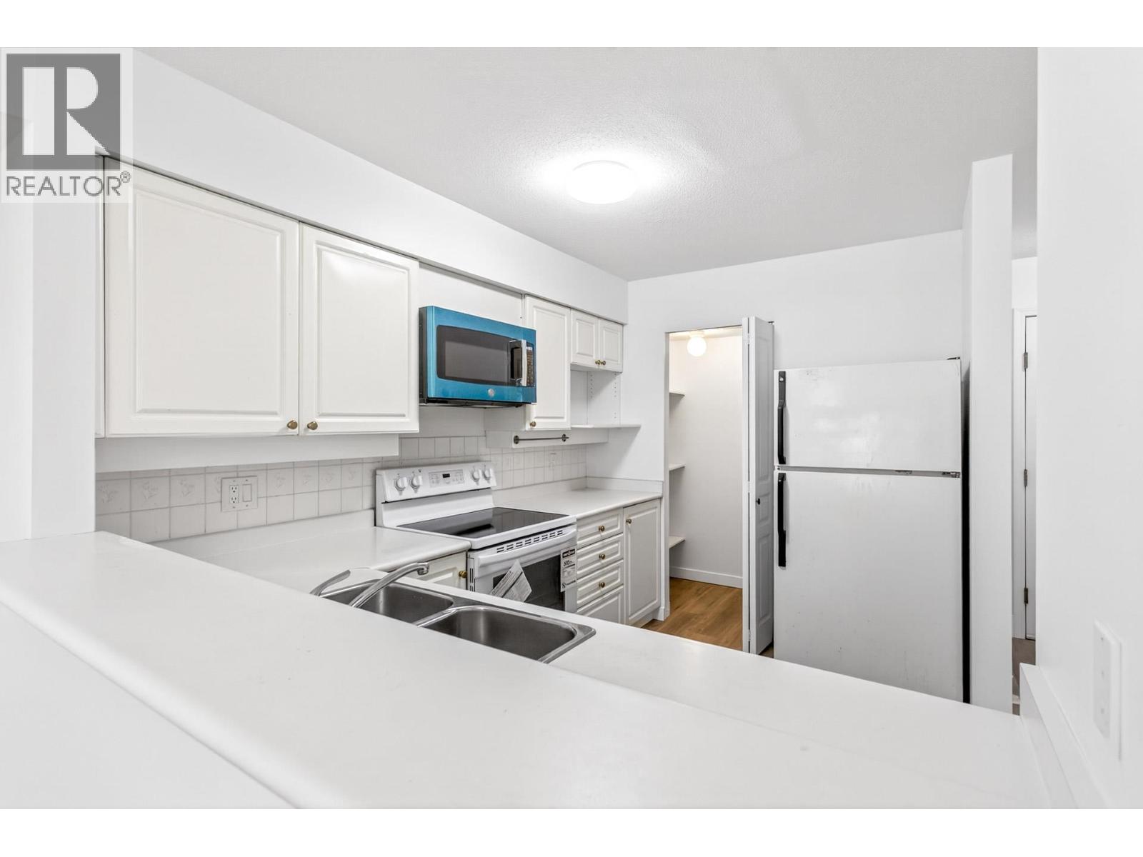 306a 7025 Stride Avenue, Burnaby, British Columbia  V3N 4Y1 - Photo 7 - R3130716