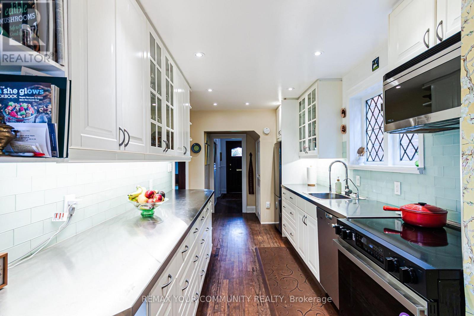 212 Wanless Avenue, Toronto, Ontario  M4N 1V8 - Photo 6 - C13224740