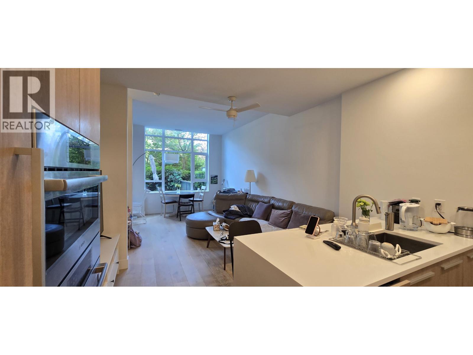 1208 27th Street, North Vancouver, British Columbia  V7L 1X2 - Photo 5 - R3130743