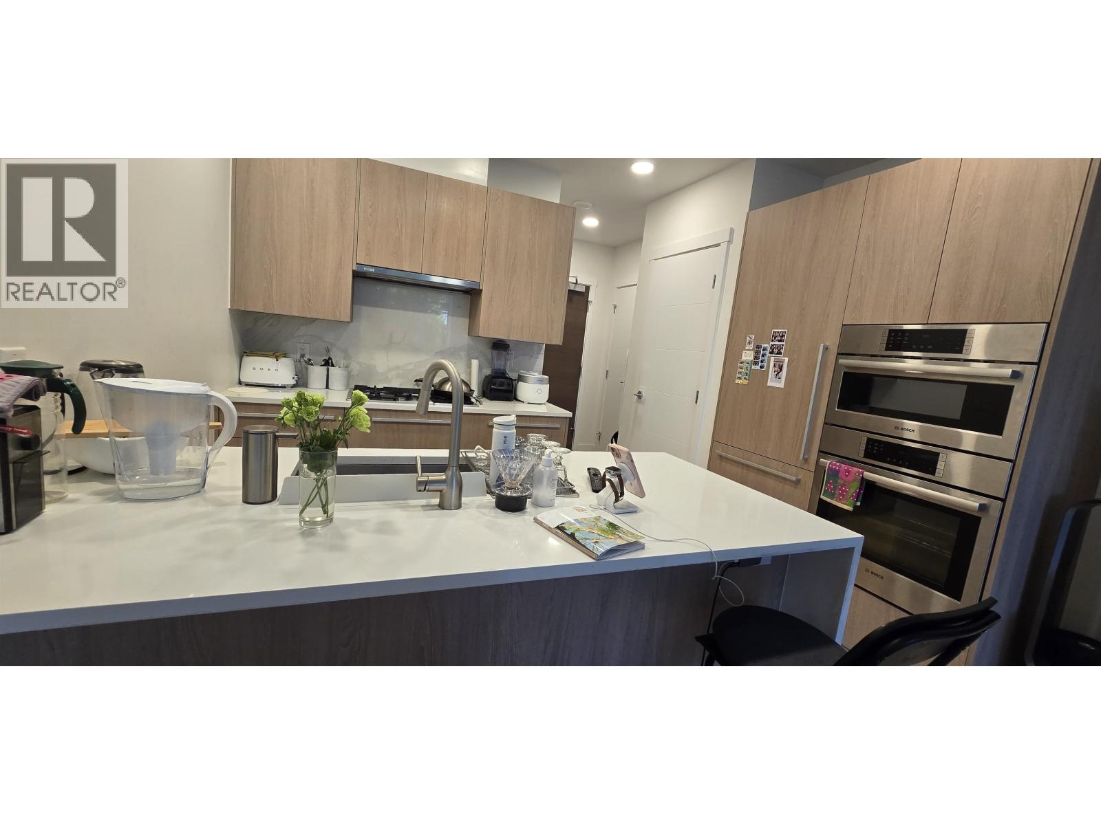 1208 27th Street, North Vancouver, British Columbia  V7L 1X2 - Photo 6 - R3130743