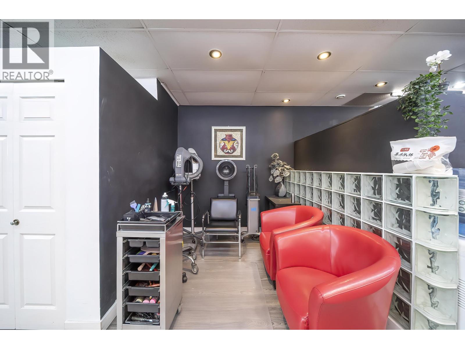 7928 Granville Street, Vancouver, British Columbia  V6P 4Z4 - Photo 6 - C8079239