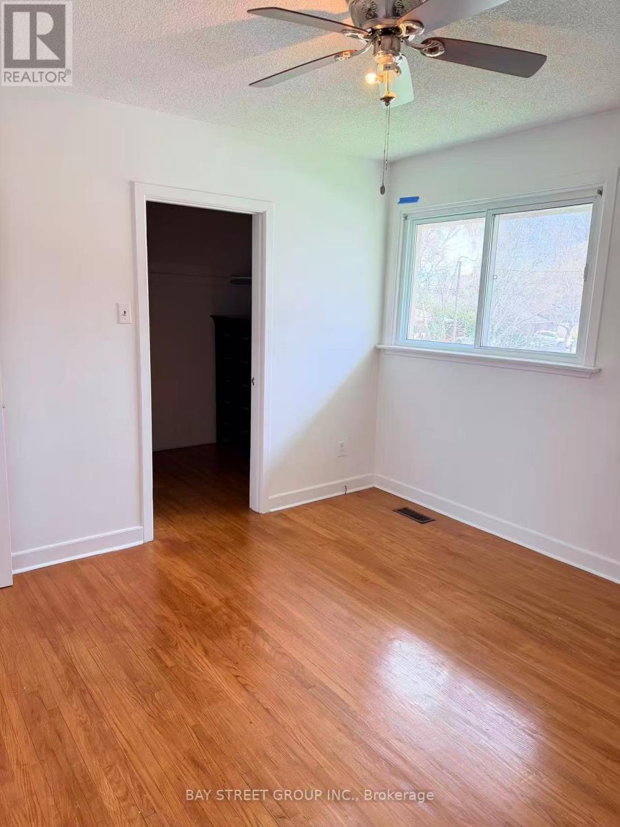 # Upper Unit - 395 Loretta Crescent, Whitchurch-Stouffville, Ontario  L4A 7G3 - Photo 7 - N13225762