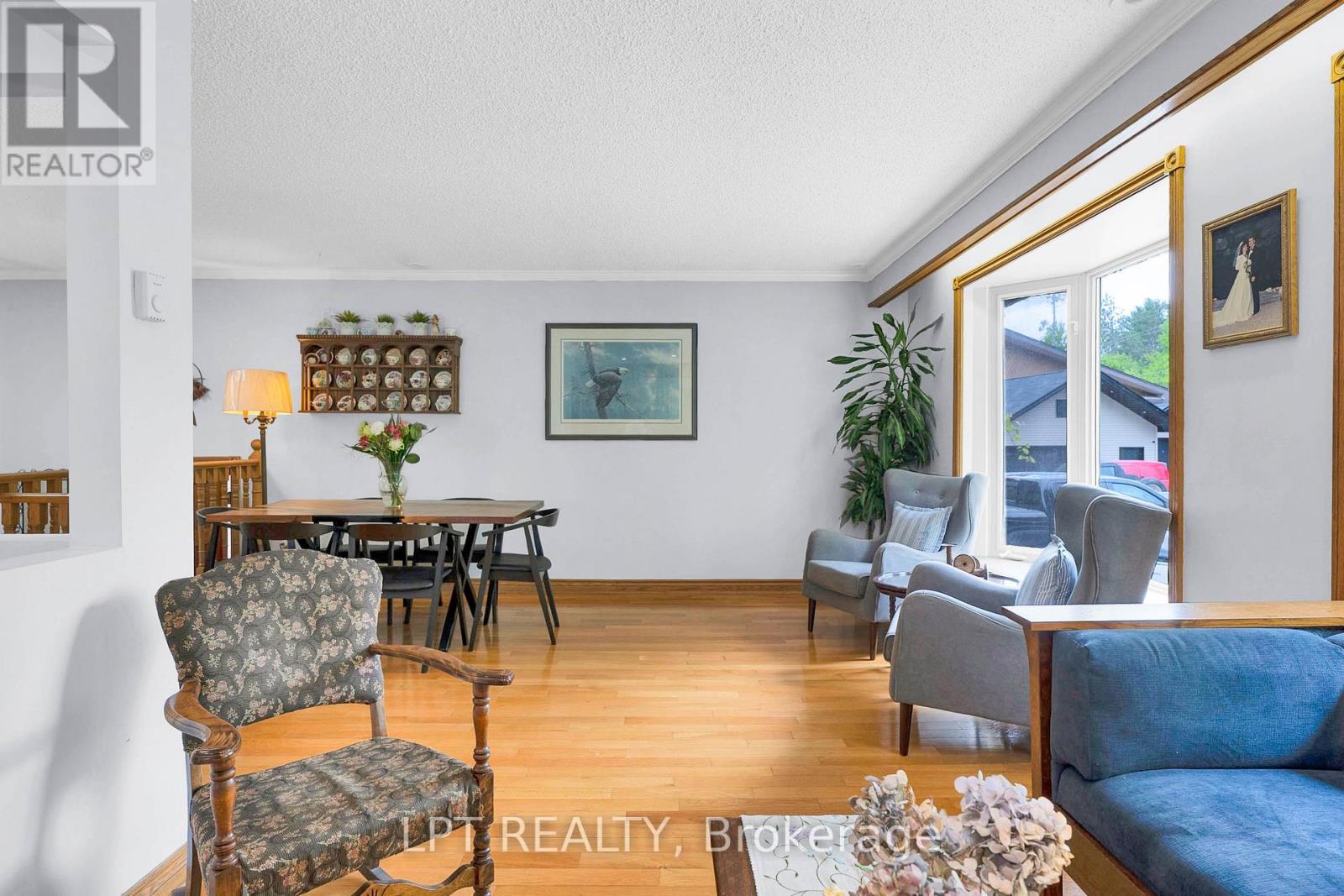 233 Sand Road, East Gwillimbury, Ontario  L9N 1K1 - Photo 4 - N13225774