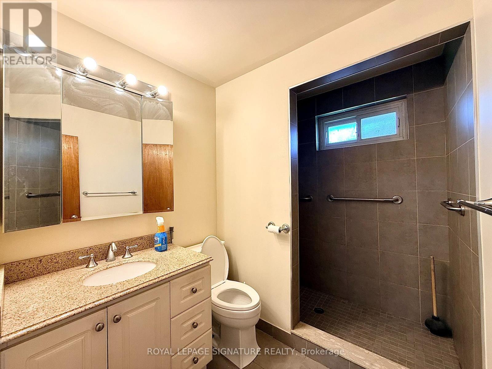 77 Porterfield Road, Toronto, Ontario  M9W 3J7 - Photo 10 - W13225752