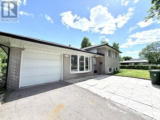 77 Porterfield Road, Toronto, Ontario  M9W 3J7 - Photo 2 - W13225752
