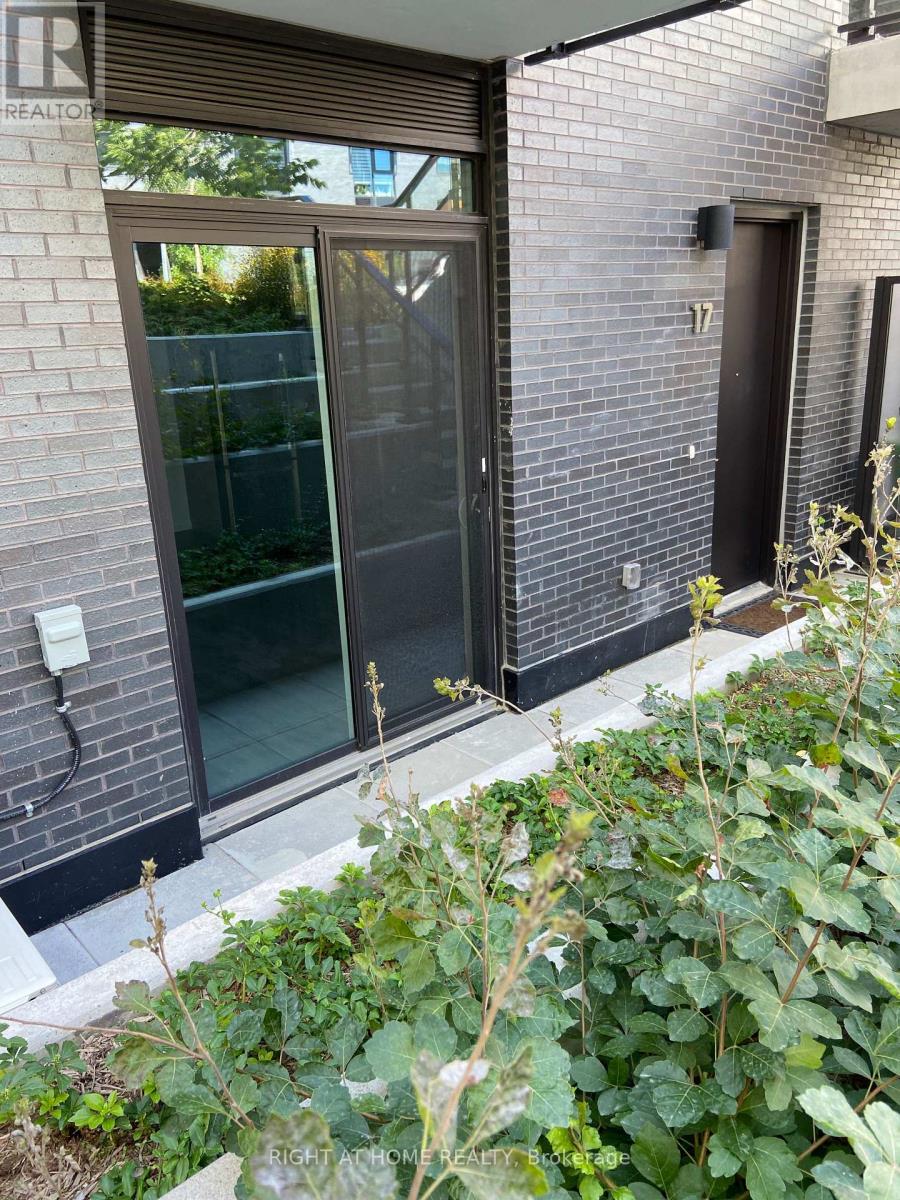 Th 17 - 15 Brin Drive, Toronto, Ontario  M8X 0B4 - Photo 16 - W13225754