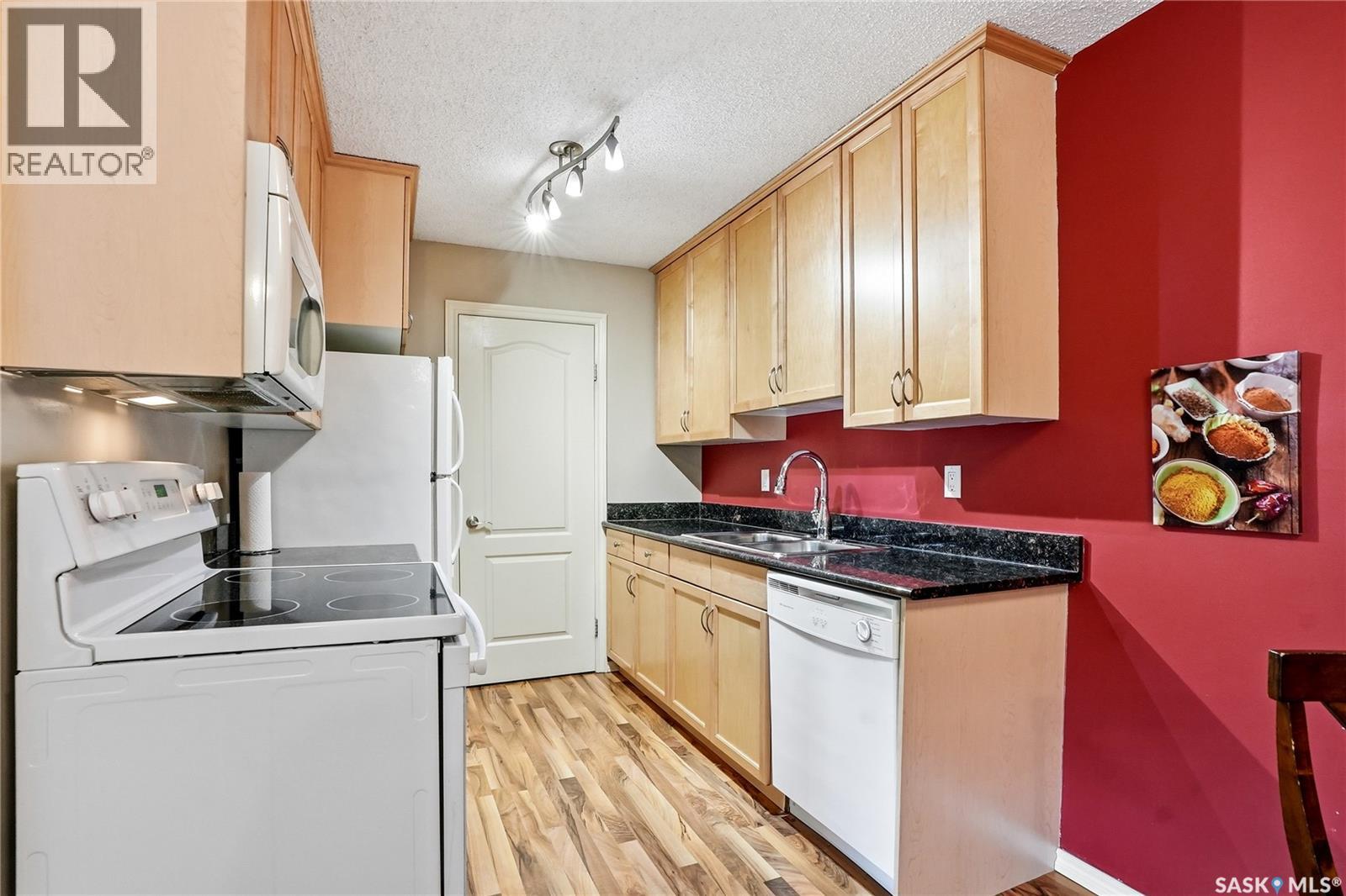 201d2 1121 Mckercher Drive, Saskatoon, Saskatchewan  S7H 5B8 - Photo 10 - SK037831