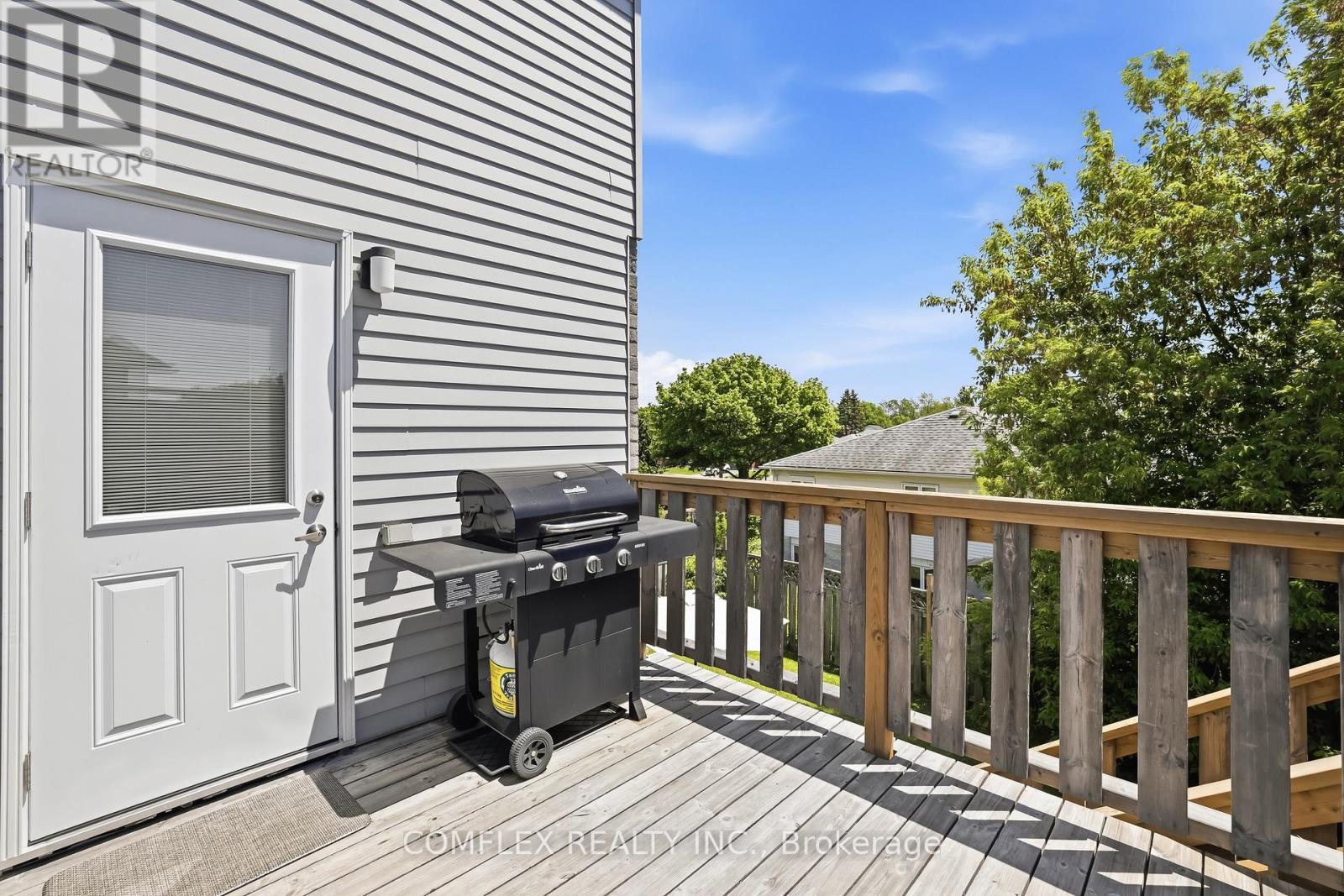 33 Broadlands Crescent, Clarington, Ontario  L1E 1R2 - Photo 34 - E13216422