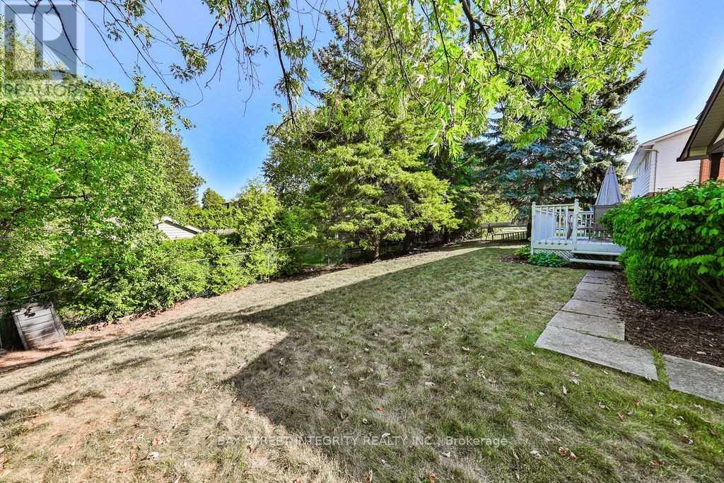 1330 Grand Boulevard, Oakville, Ontario  L6H 2X6 - Photo 18 - W13225080