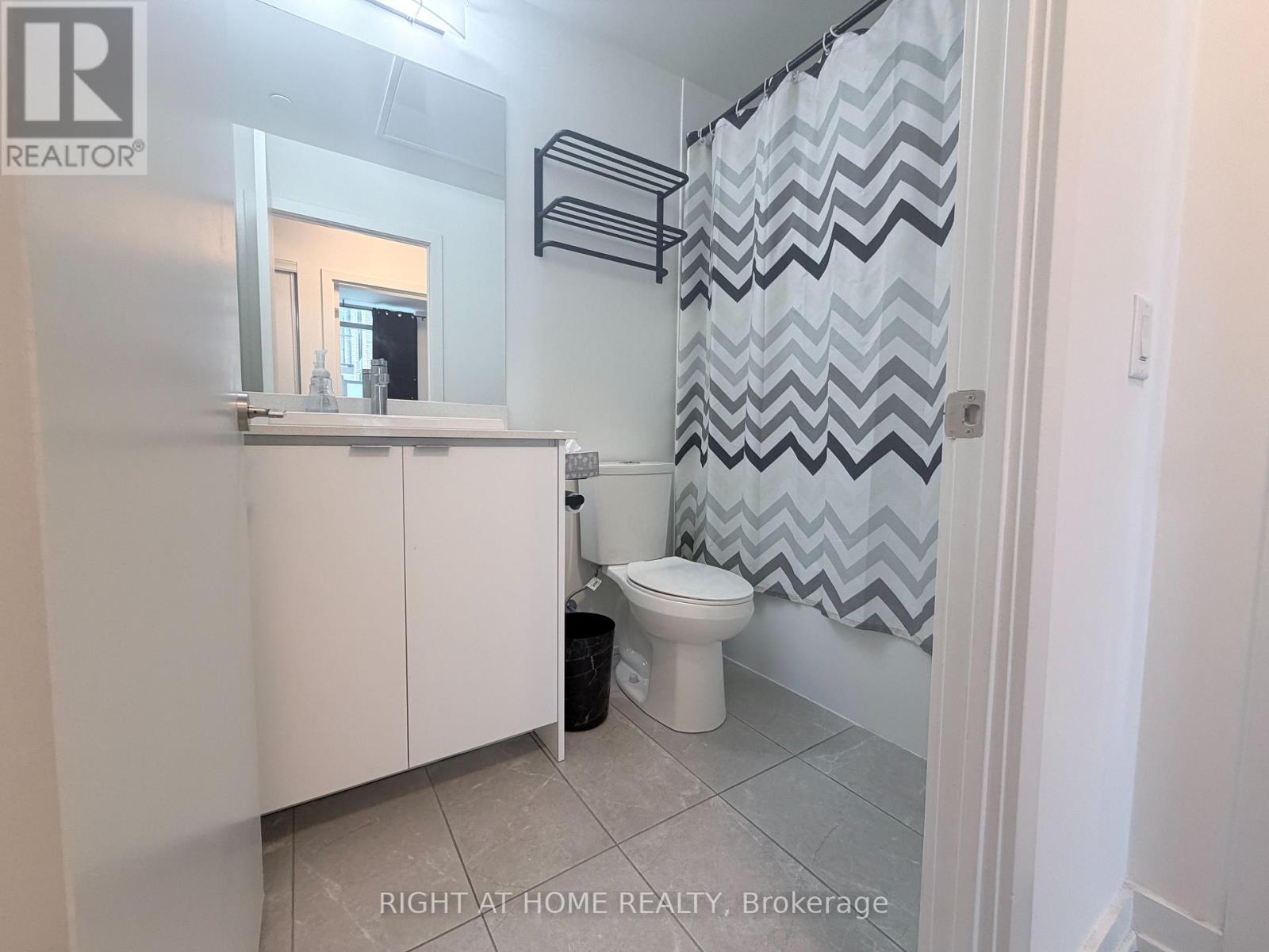 218 - 55 Duke Street W, Kitchener, Ontario  N2H 0B4 - Photo 23 - X13225768