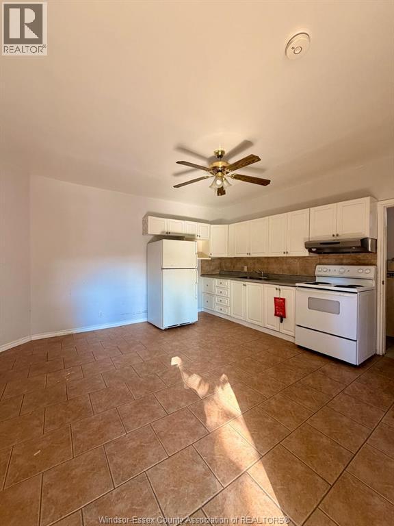 464 Janette Unit# 1, Windsor, Ontario  N9A 4Z5 - Photo 3 - 26012674
