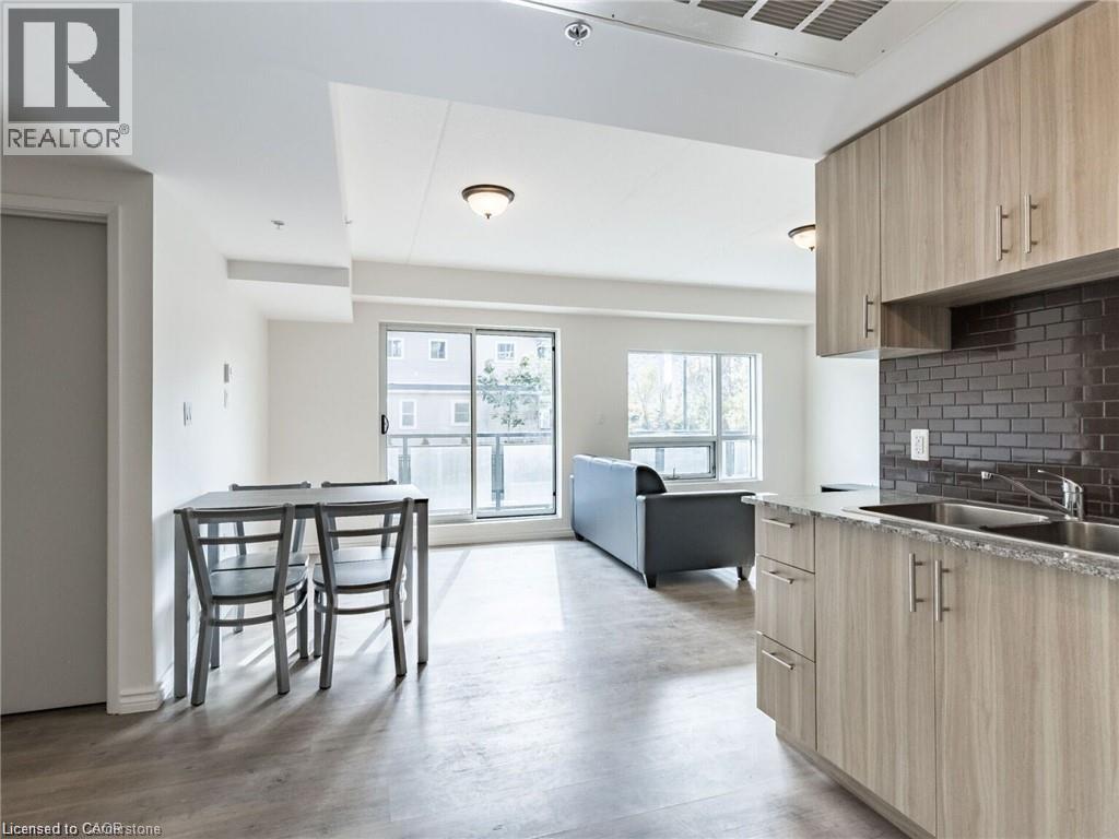 275 Larch Street Unit# H-208, Waterloo, Ontario  N2L 3R2 - Photo 6 - 40835684