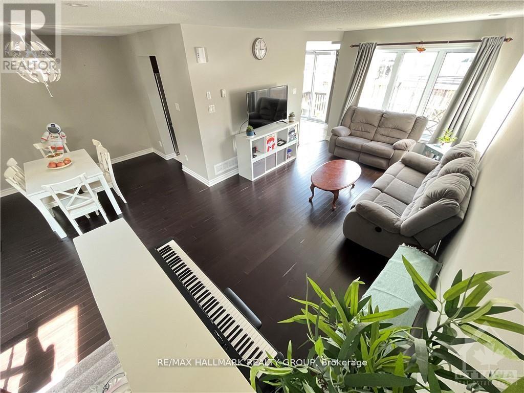 110 Garrity Crescent, Ottawa, Ontario K2J 3T4 - Photo 4 - X13225792