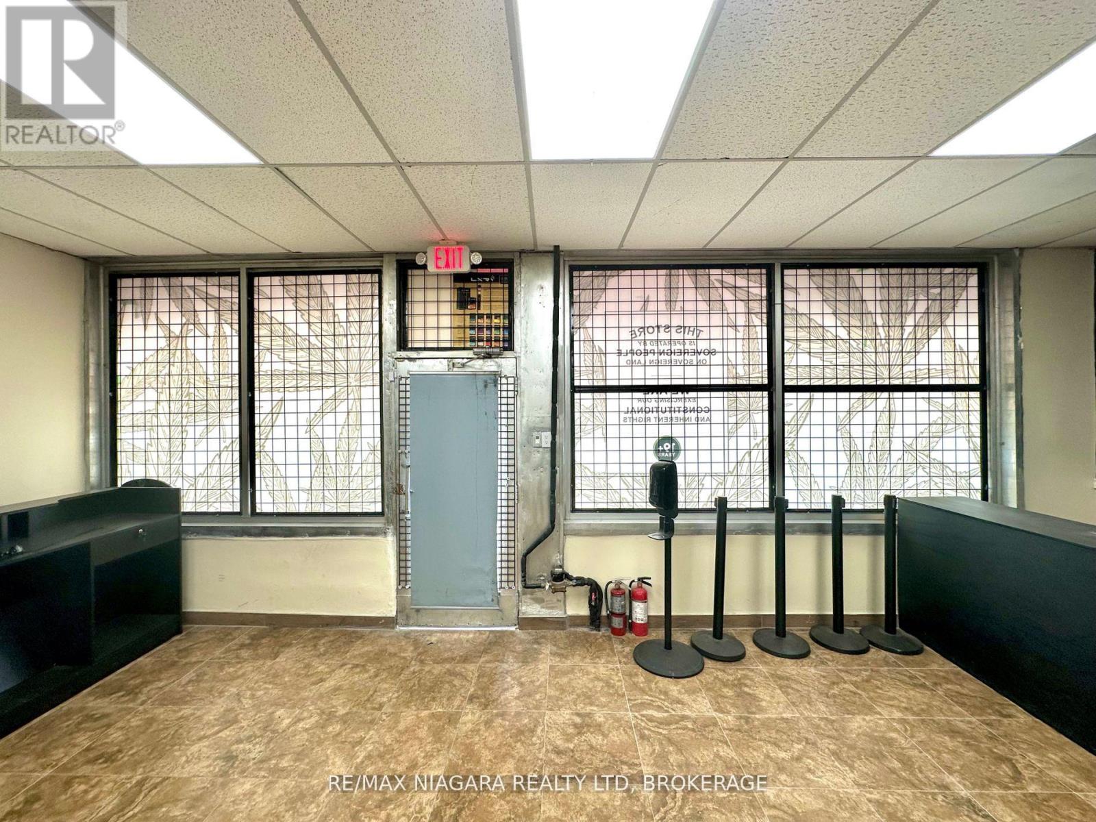6015 Main Street, Niagara Falls, Ontario  L2G 5Z7 - Photo 11 - X13225840