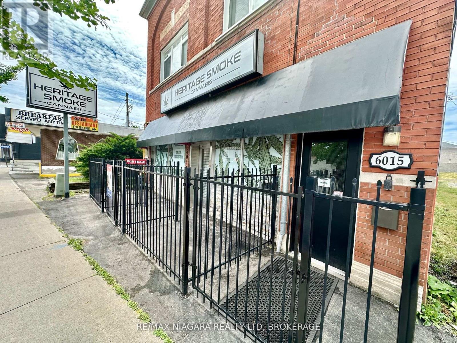 6015 Main Street, Niagara Falls, Ontario  L2G 5Z7 - Photo 2 - X13225840