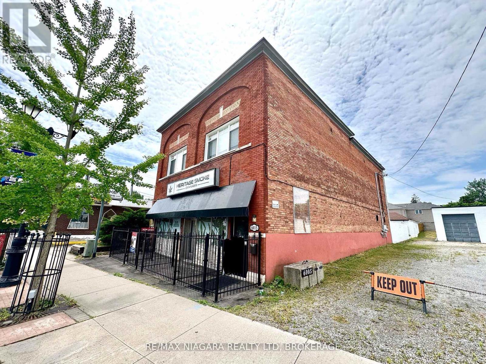 6015 Main Street, Niagara Falls, Ontario  L2G 5Z7 - Photo 5 - X13225840