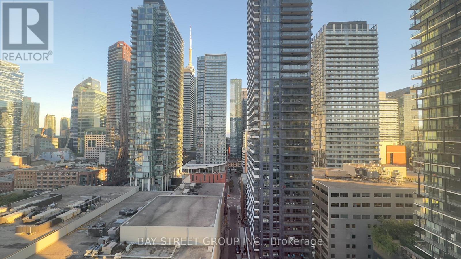 1809 - 318 Richmond Street W, Toronto, Ontario  M5V 1X2 - Photo 4 - C13225816