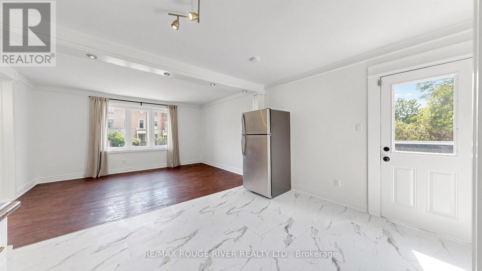 1884 Liverpool Road, Pickering, Ontario  L1V 1W5 - Photo 15 - E13225776