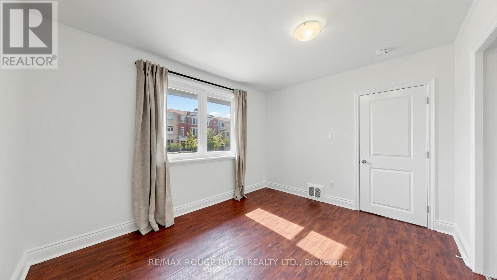 1884 Liverpool Road, Pickering, Ontario  L1V 1W5 - Photo 24 - E13225776