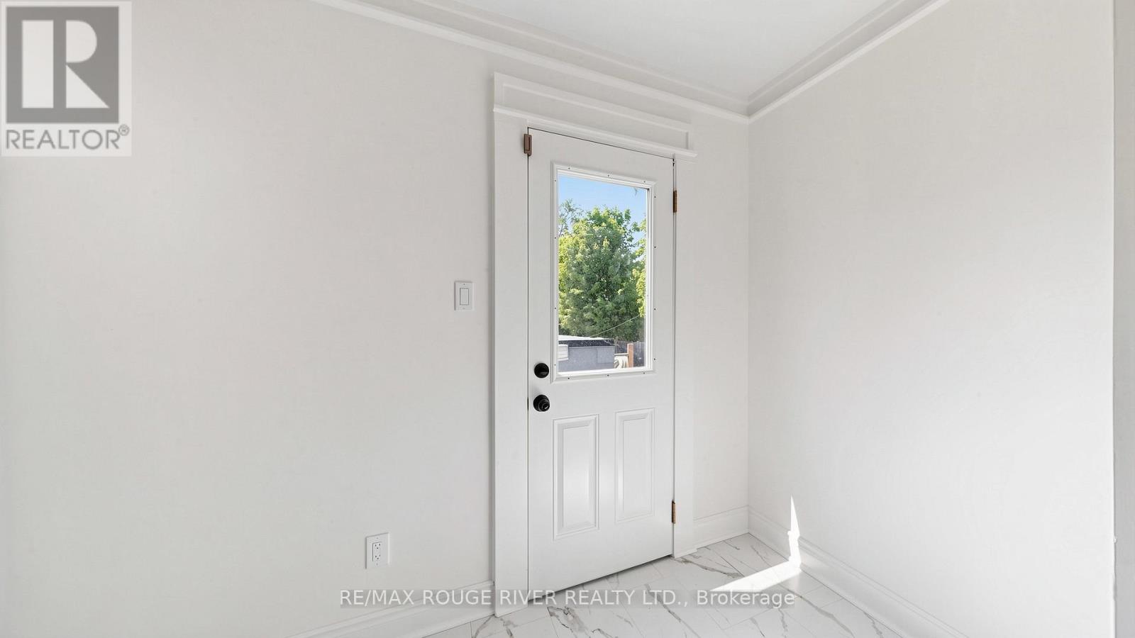 1884 Liverpool Road, Pickering, Ontario  L1V 1W5 - Photo 27 - E13225776
