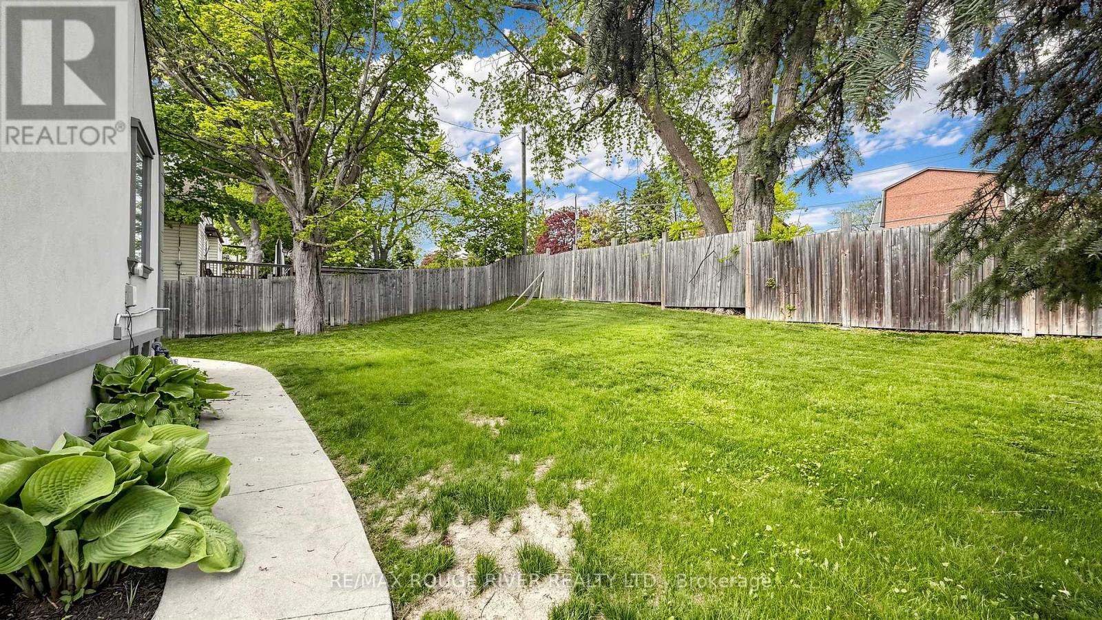 1884 Liverpool Road, Pickering, Ontario  L1V 1W5 - Photo 30 - E13225776