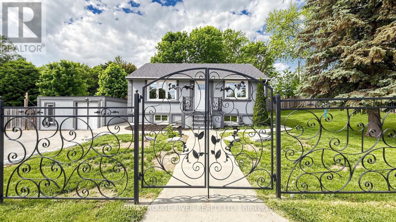 1884 Liverpool Road, Pickering, Ontario  L1V 1W5 - Photo 4 - E13225776