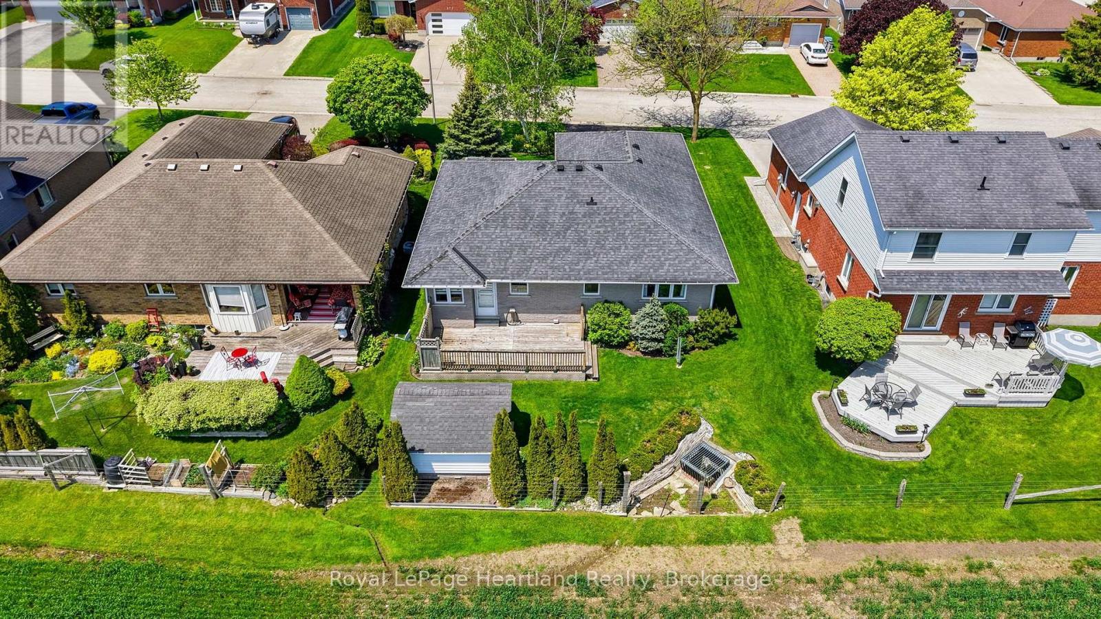 580 Maple Avenue N, North Perth, Ontario  N4W 3G5 - Photo 3 - X13225790