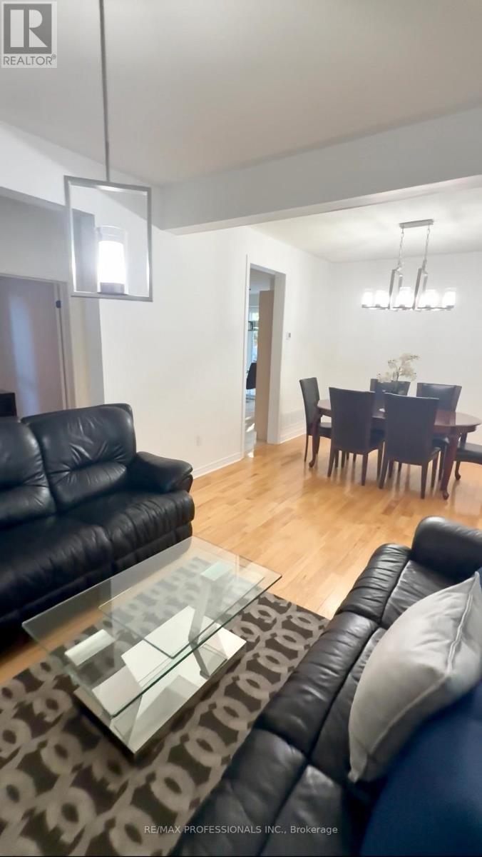 3863 Passway Road, Mississauga, Ontario  L5N 8N9 - Photo 47 - W13225472