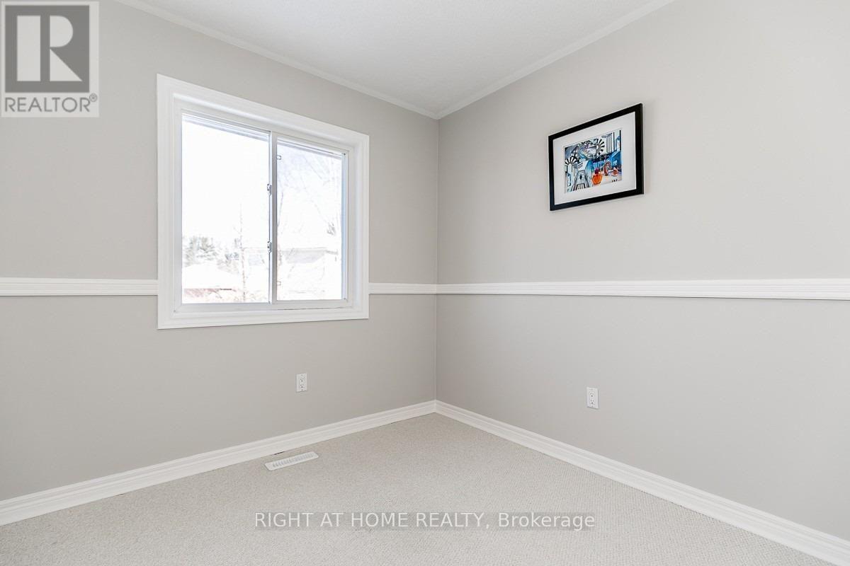 6 Peter Street, Barrie, Ontario  L4N 5R2 - Photo 22 - S13225824