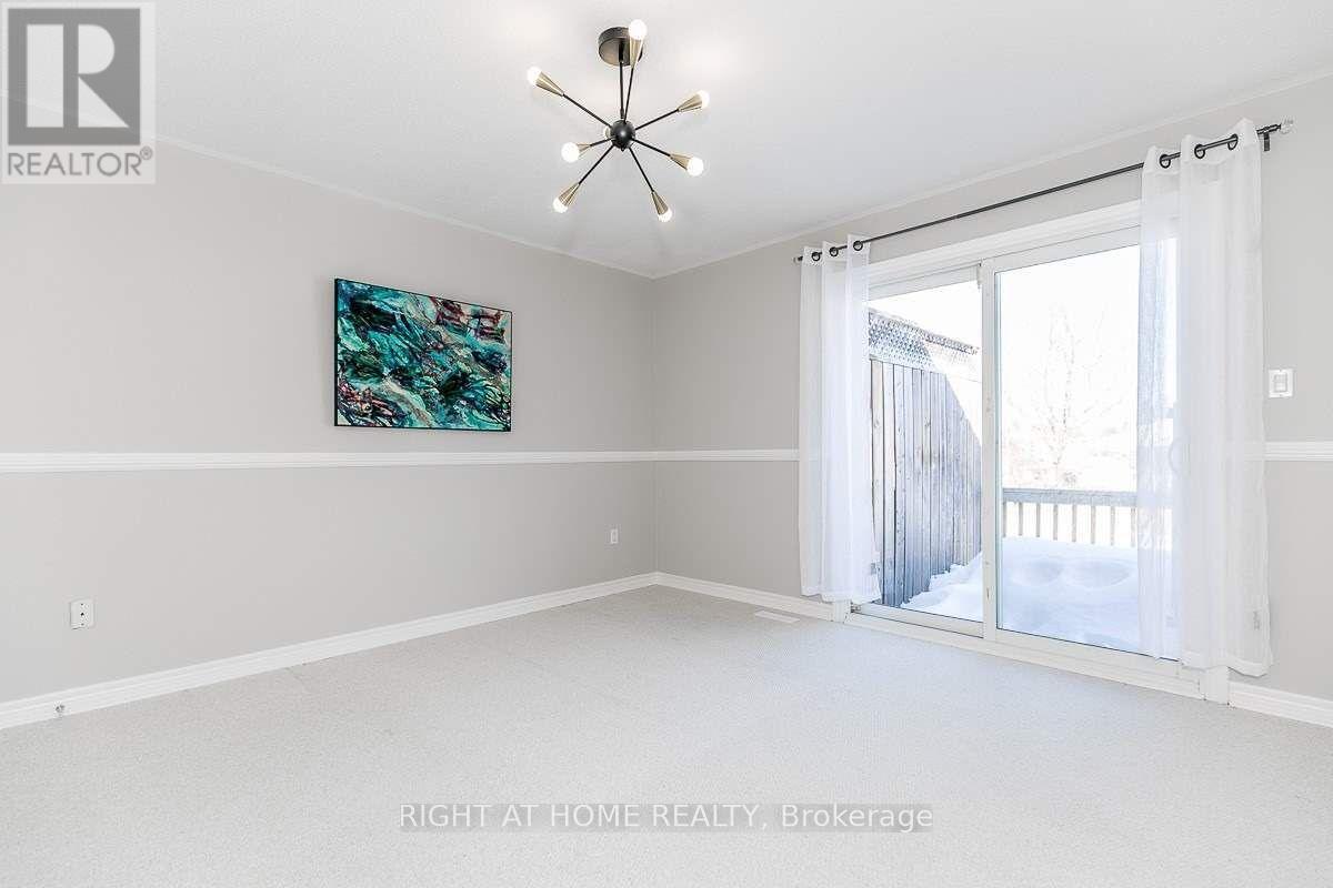 6 Peter Street, Barrie, Ontario  L4N 5R2 - Photo 24 - S13225824