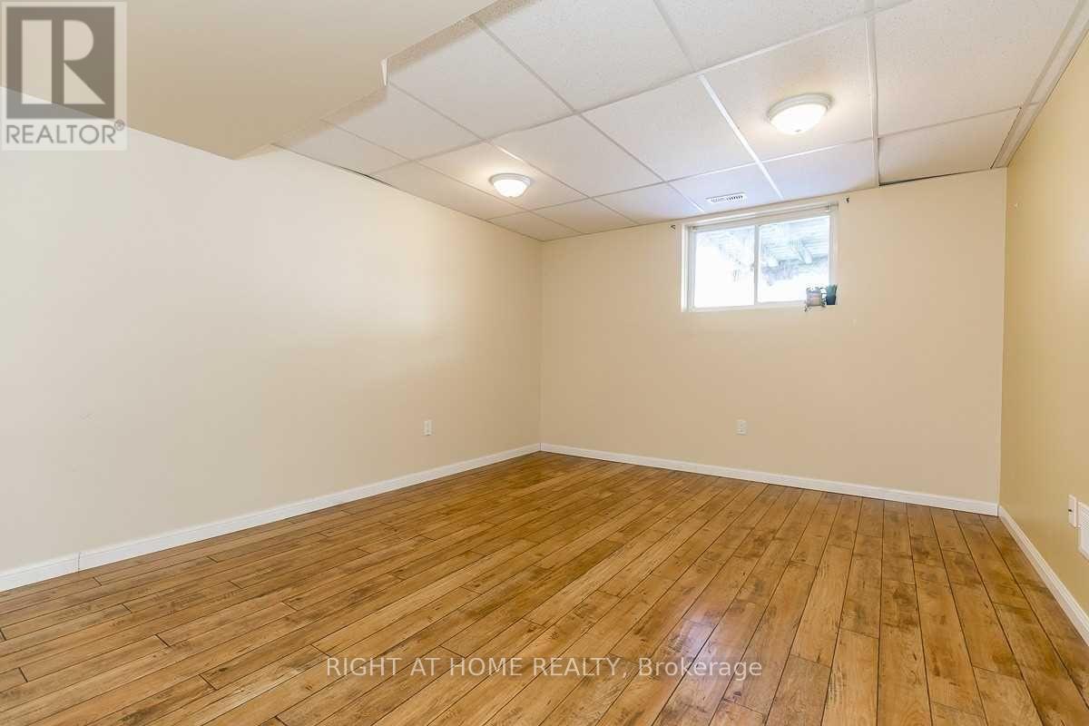 6 Peter Street, Barrie, Ontario  L4N 5R2 - Photo 34 - S13225824
