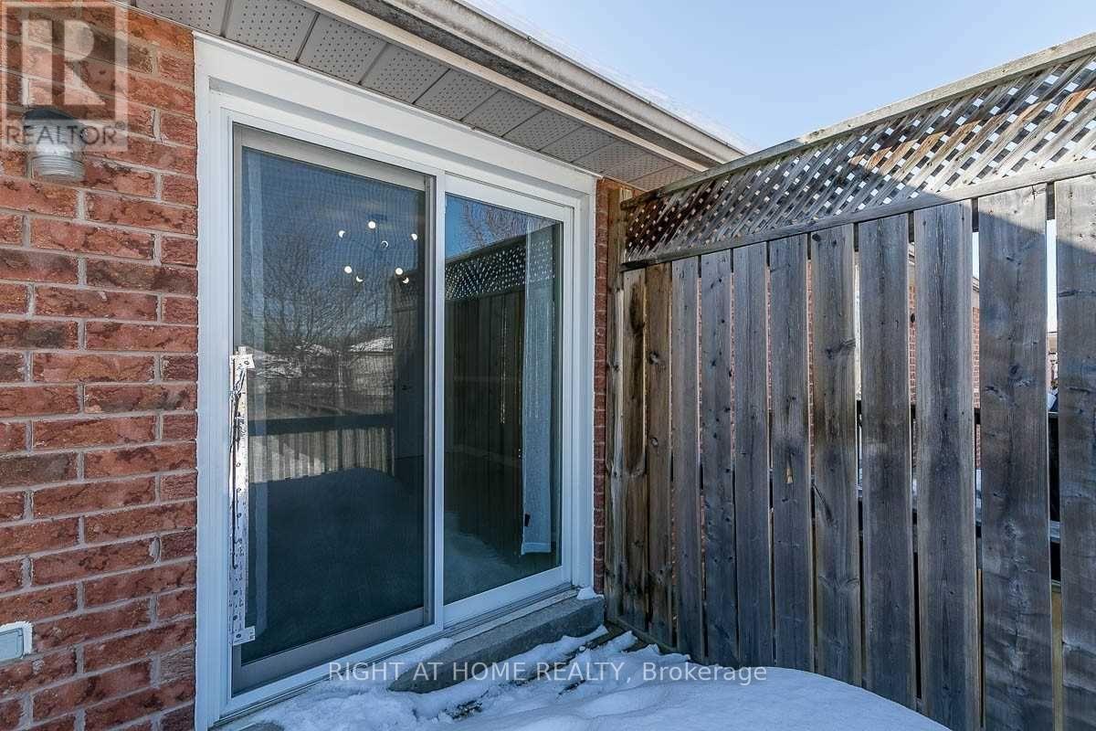 6 Peter Street, Barrie, Ontario  L4N 5R2 - Photo 40 - S13225824