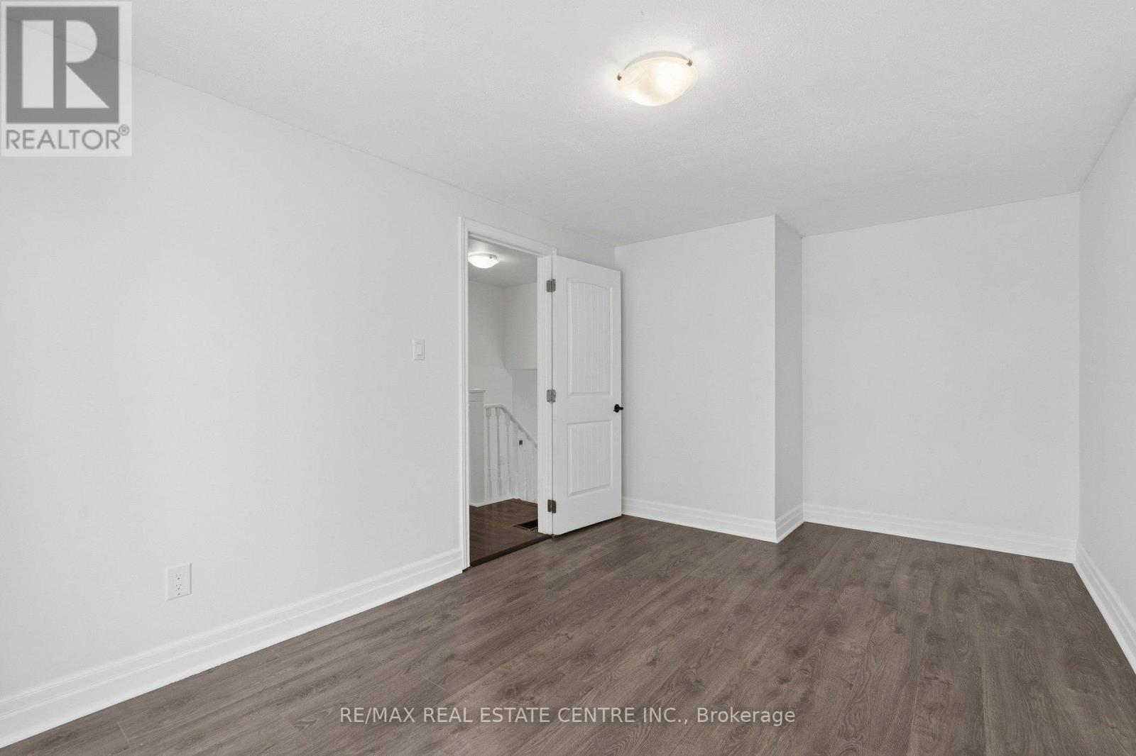 47 Christie Crescent, Barrie (Letitia Heights), Ontario  L4N 4V2 - Photo 20 - S13225852