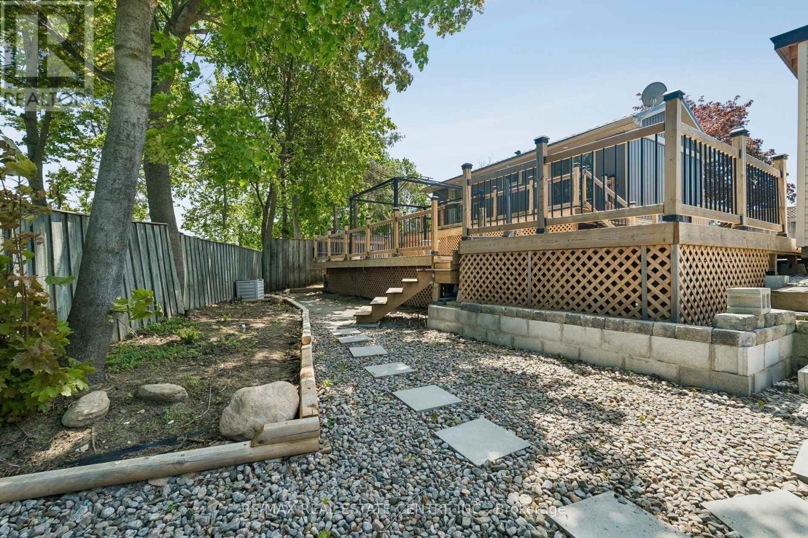 47 Christie Crescent, Barrie (Letitia Heights), Ontario  L4N 4V2 - Photo 45 - S13225852