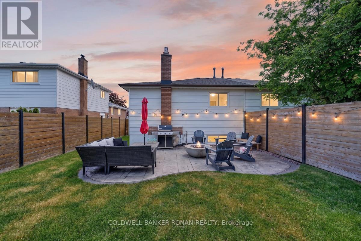 319 Thrace Avenue, Mississauga, Ontario  L5B 2B2 - Photo 46 - W13225778