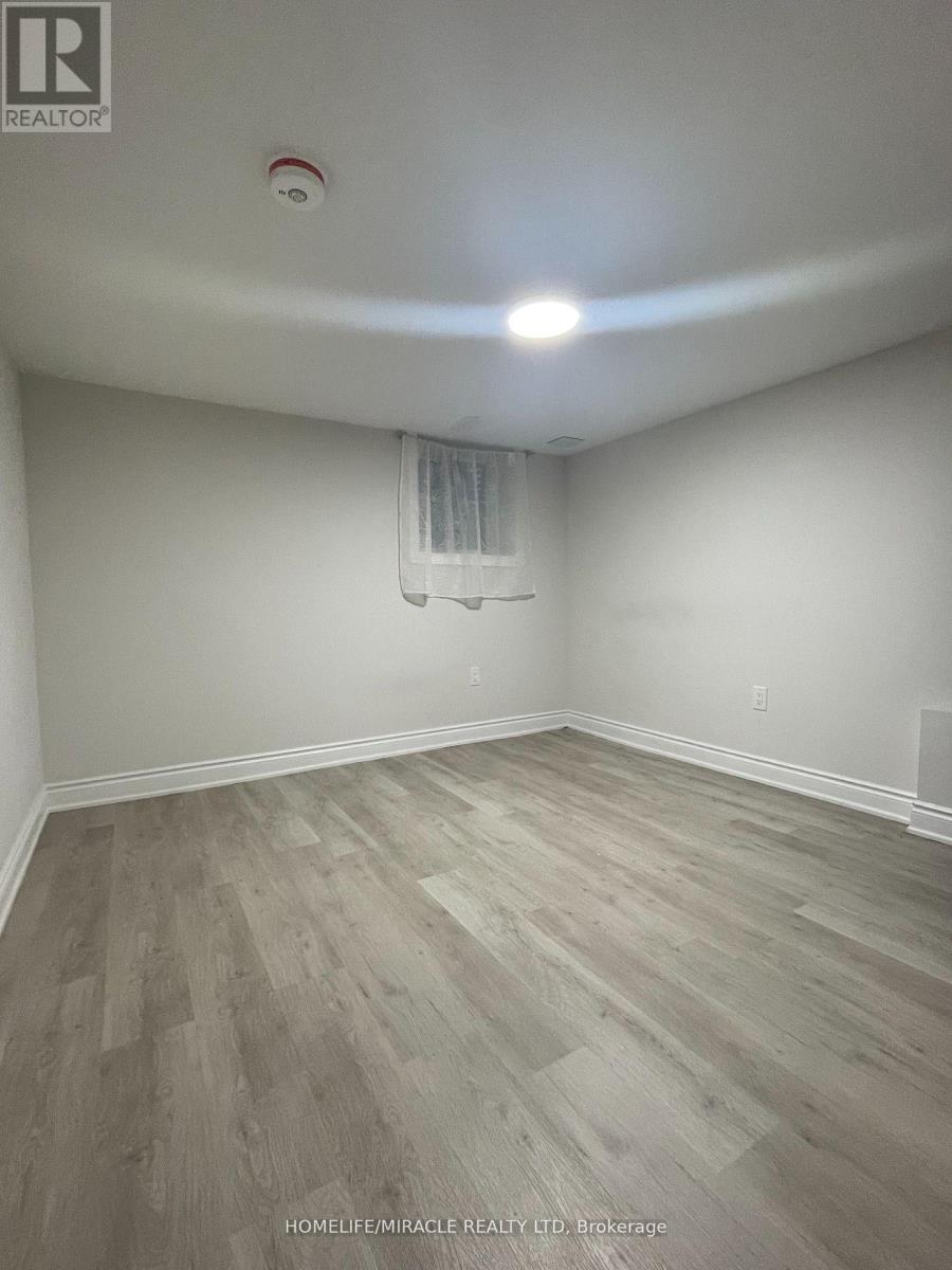 9 Humberstone Crescent, Brampton, Ontario  L7A 4C3 - Photo 8 - W13225808