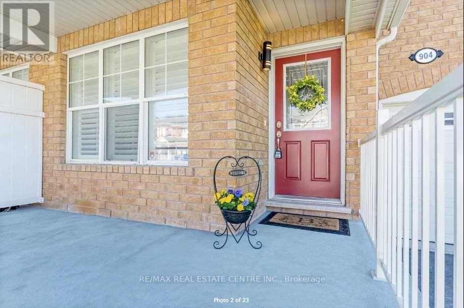 904 Zelinsky Crescent, Milton, Ontario  L9T 0L5 - Photo 2 - W13225810
