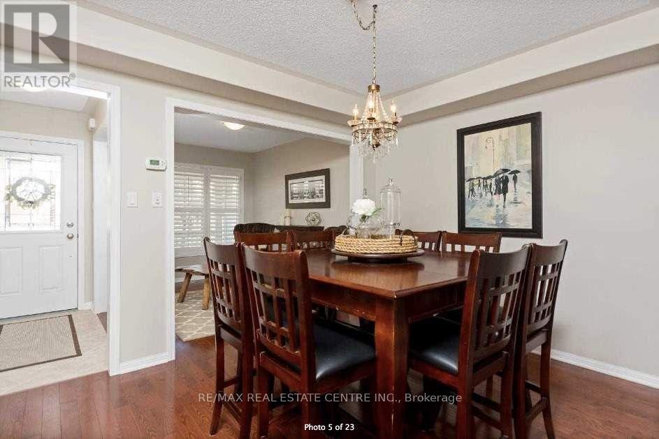 904 Zelinsky Crescent, Milton, Ontario  L9T 0L5 - Photo 5 - W13225810