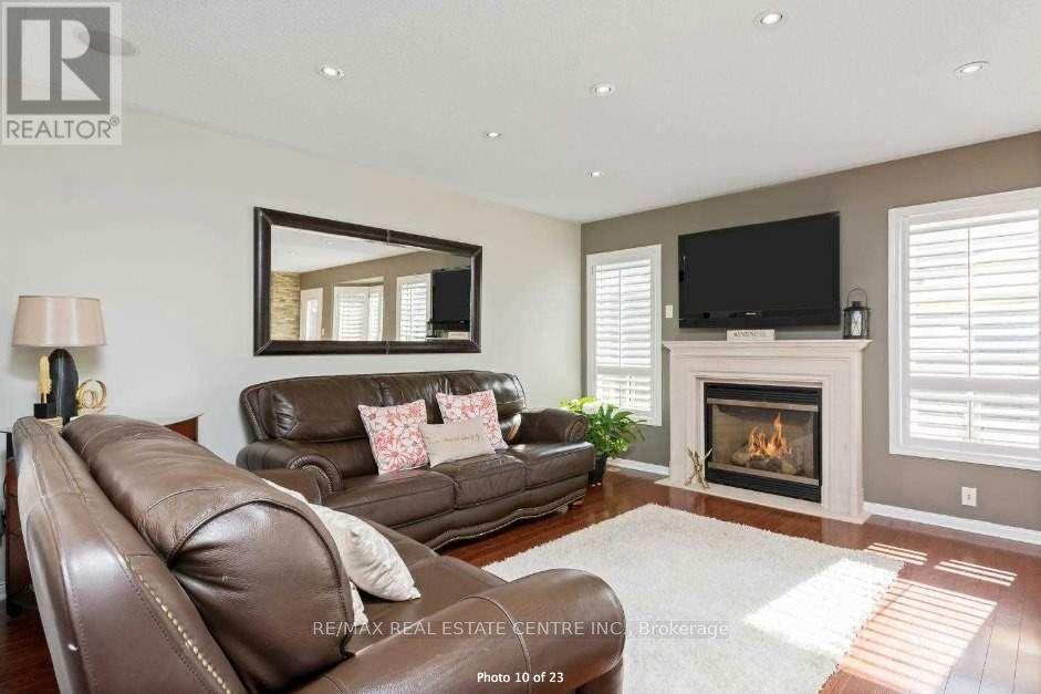 904 Zelinsky Crescent, Milton, Ontario  L9T 0L5 - Photo 6 - W13225810