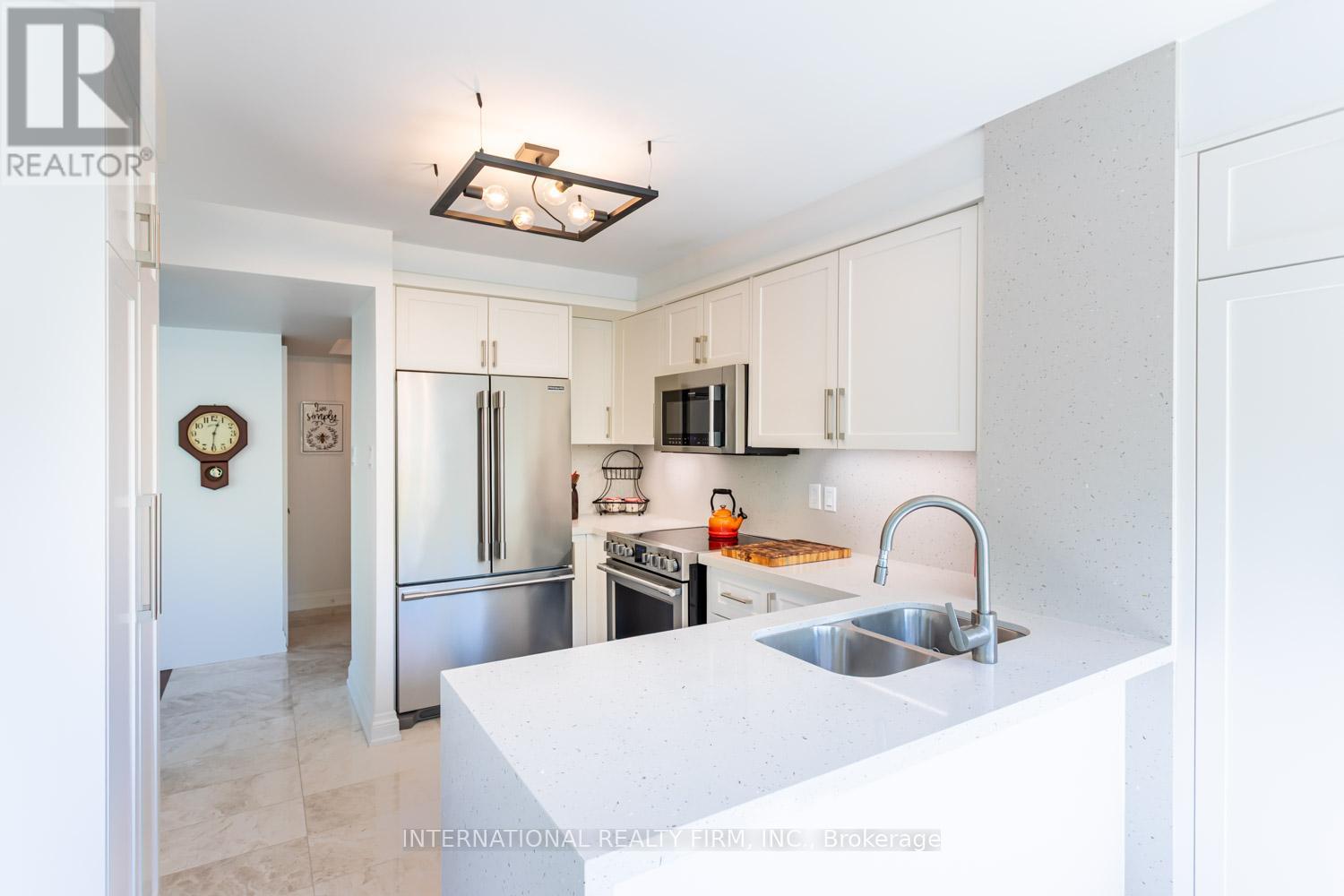 303 - 1700 The Collegeway, Mississauga, Ontario  L5L 4M2 - Photo 17 - W13225814