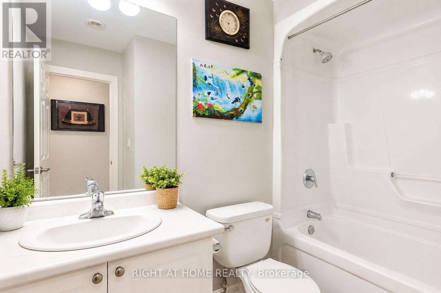 8 - 1949 Lawrence Avenue W, Toronto, Ontario  M9N 1H3 - Photo 15 - W13225848