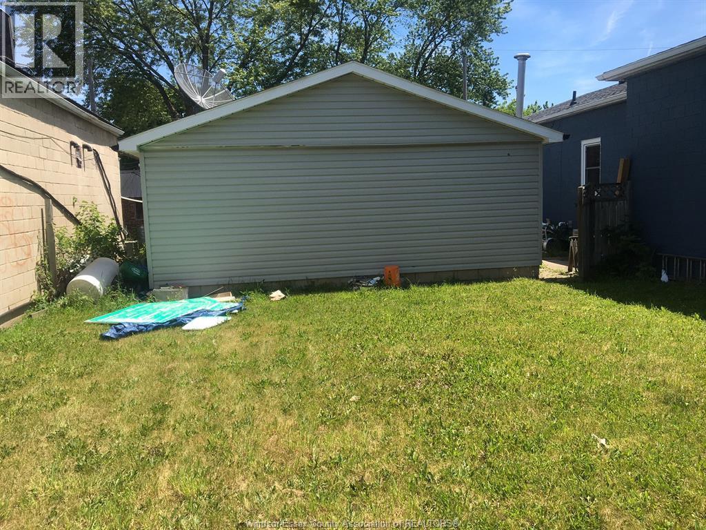 1126 California Avenue, Windsor, Ontario  N9B 2Z9 - Photo 8 - 26007314