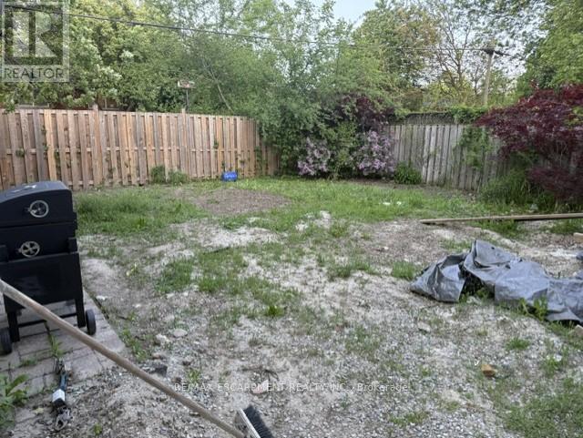 93 Howard Avenue, Hamilton, Ontario  L9A 2W4 - Photo 3 - X13225828