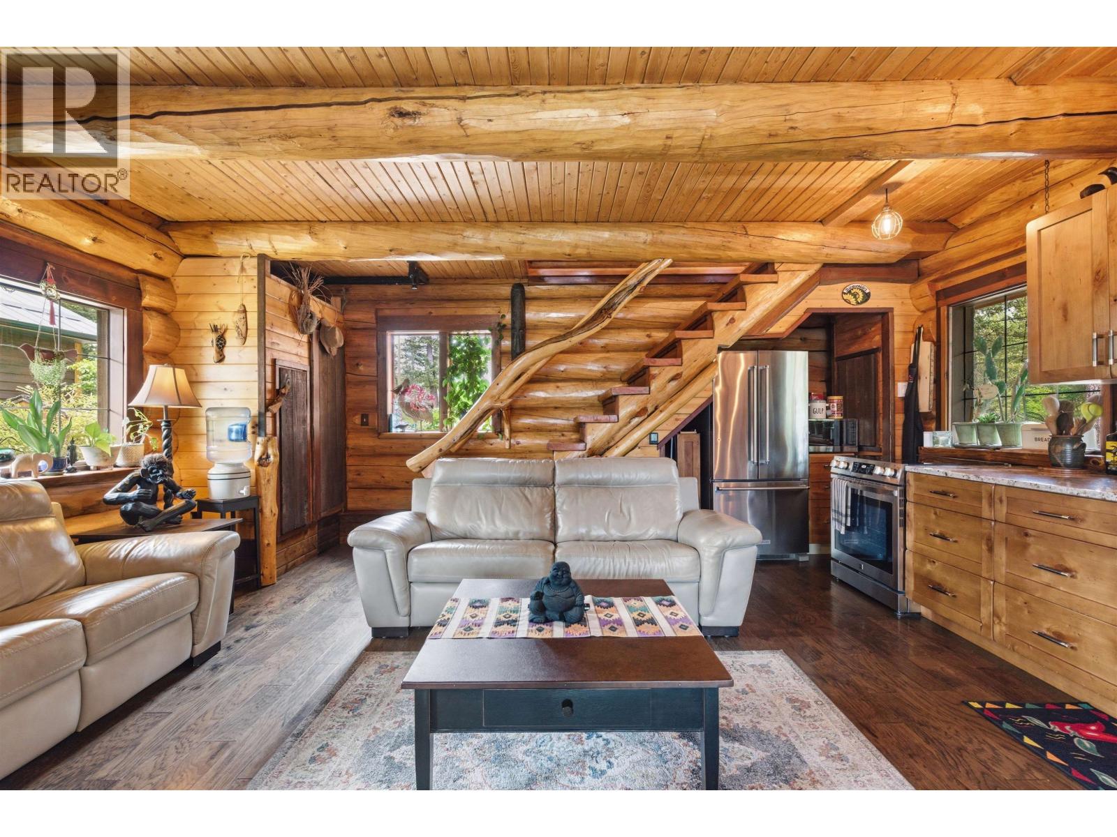 3485 S Chimney Lake Road, Williams Lake, British Columbia  V2G 5J4 - Photo 4 - R3130756