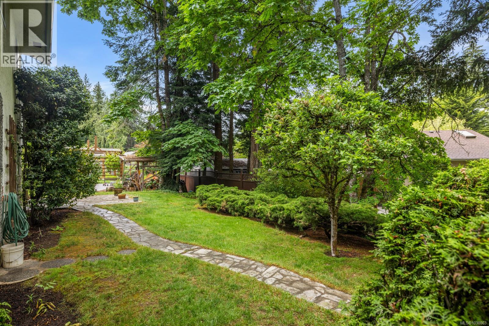 947 Peggy Anne Cres, Central Saanich, British Columbia  V8M 1E5 - Photo 24 - 1038063
