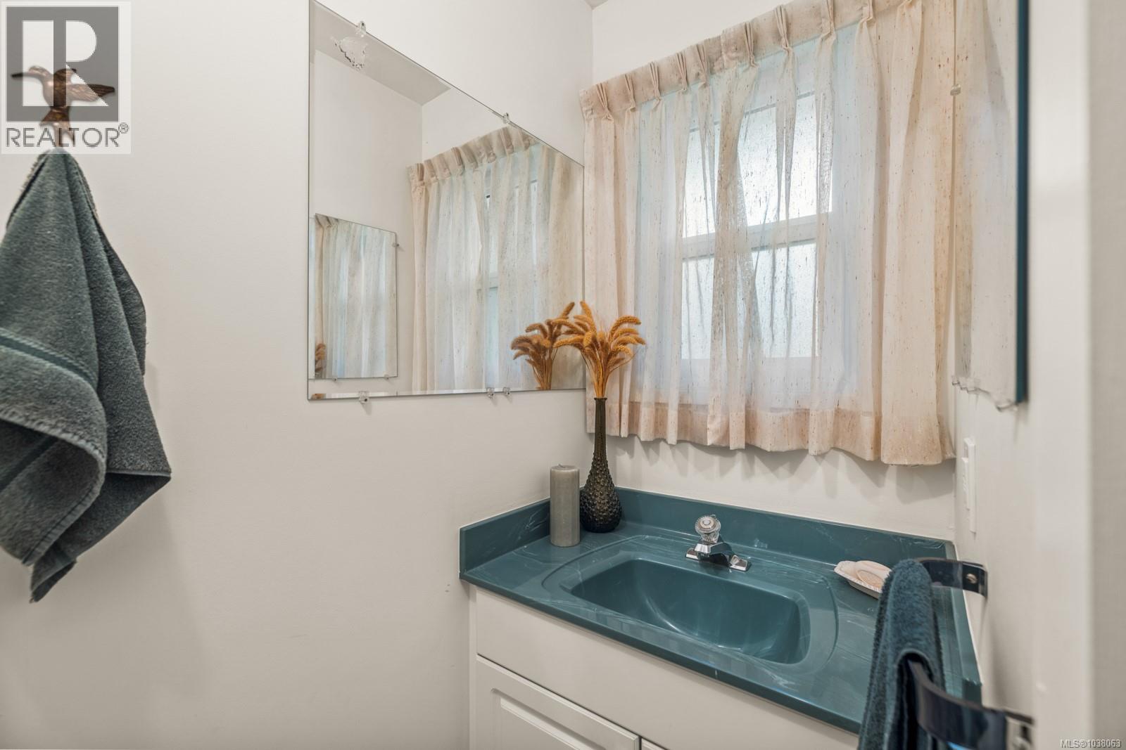 947 Peggy Anne Cres, Central Saanich, British Columbia  V8M 1E5 - Photo 14 - 1038063
