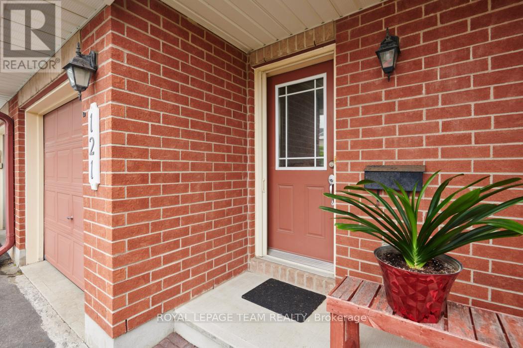 121 Sorento Street, Ottawa, Ontario K2J 0B1 - Photo 3 - X13225866