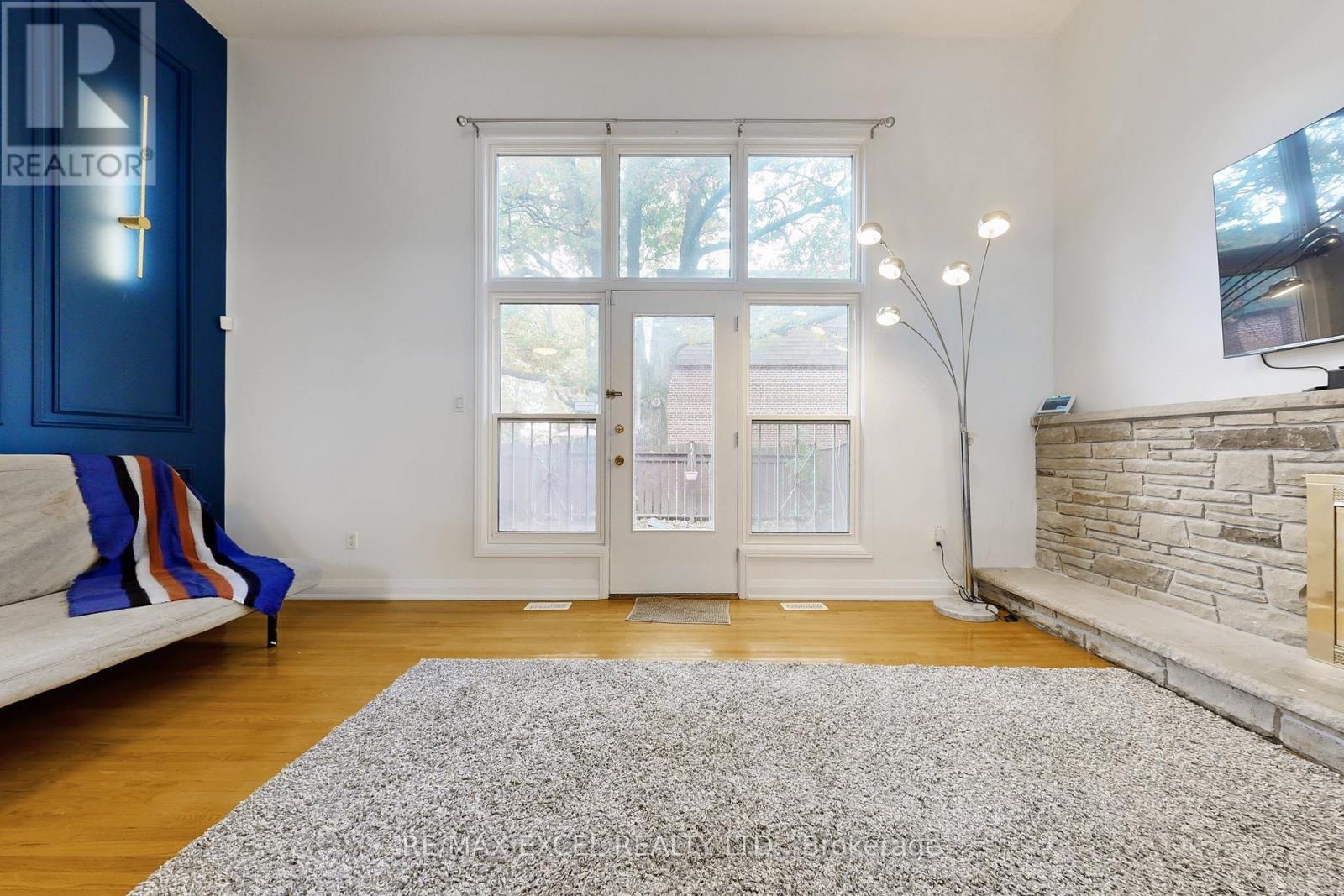 10 Crockamhill Drive, Toronto, Ontario  M1S 3H1 - Photo 3 - E13225890