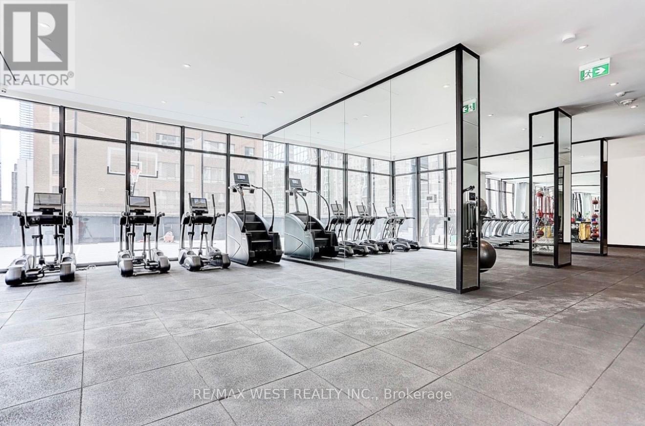 403 - 20 Edward Street, Toronto, Ontario  M5G 1C9 - Photo 11 - C13218492